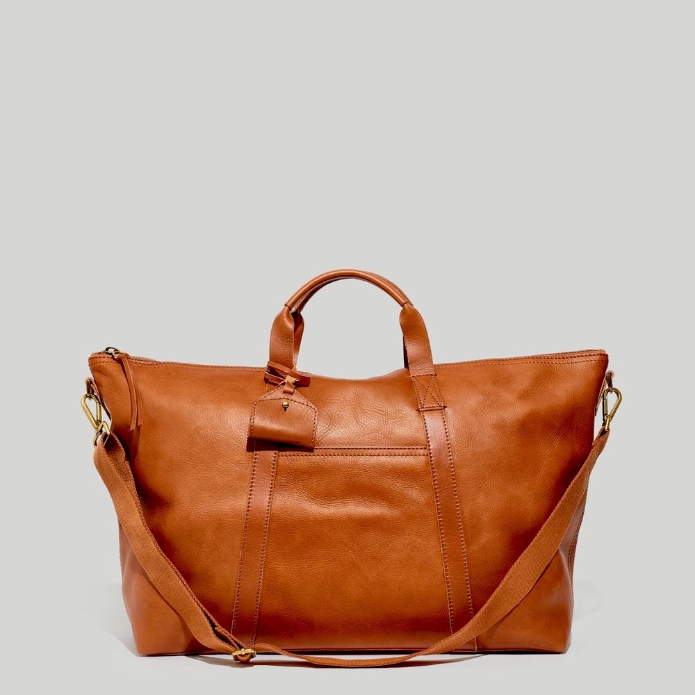 Madewell Overnight Travel Bag in English Saddle